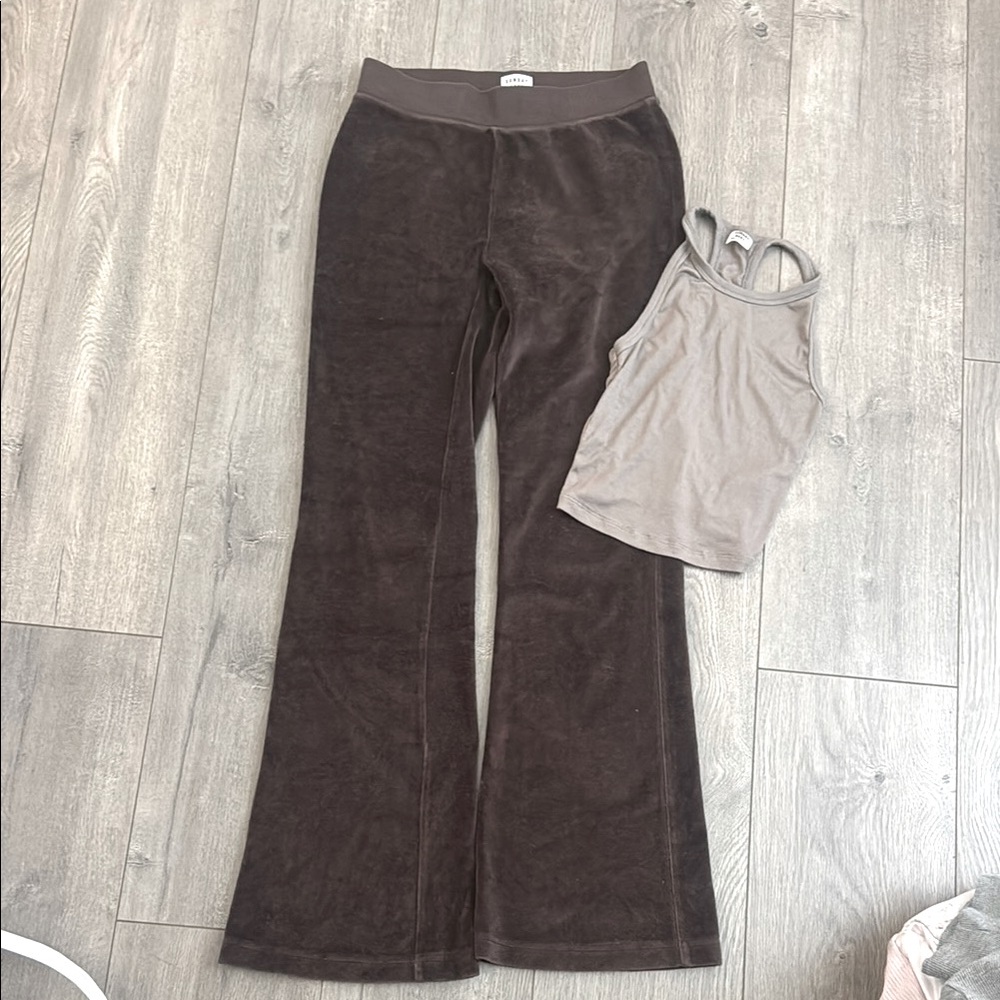 Aritzia Sunday Best Chocolate Brown Flared Pant & top Set Size XXS
